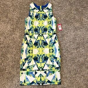 NWT Vince Camuto Size 8 Yellow/Blue multi